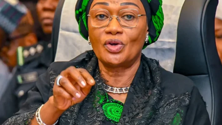 Remi Tinubu donates ₦5m to support Anambra farmers under RHI